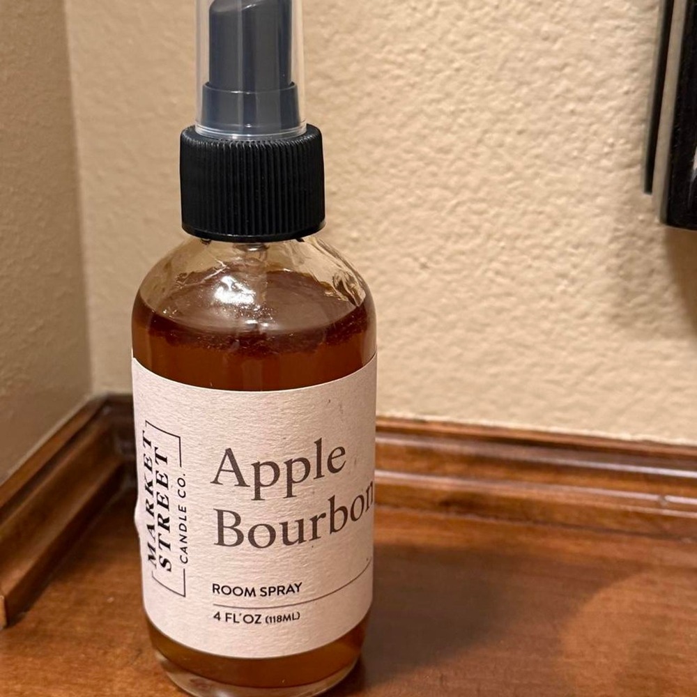 Apple Bourbon Room Spray 4oz Market Street